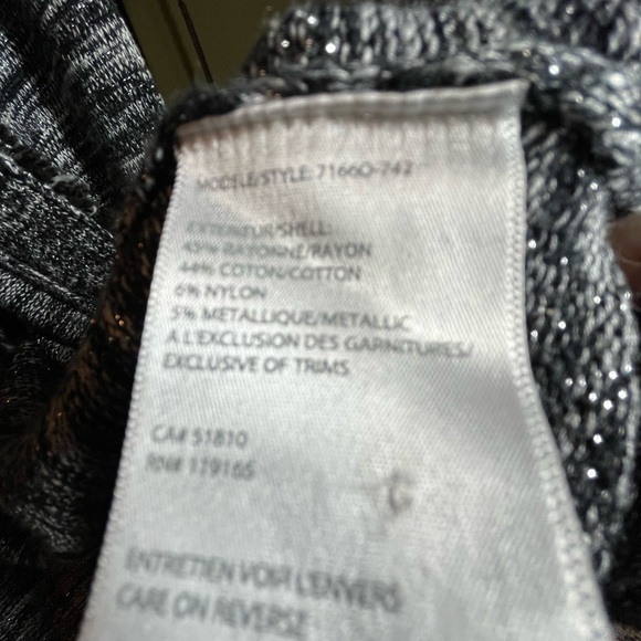 Tribal  black,white and silver sweater jacket - Picture 3 of 8